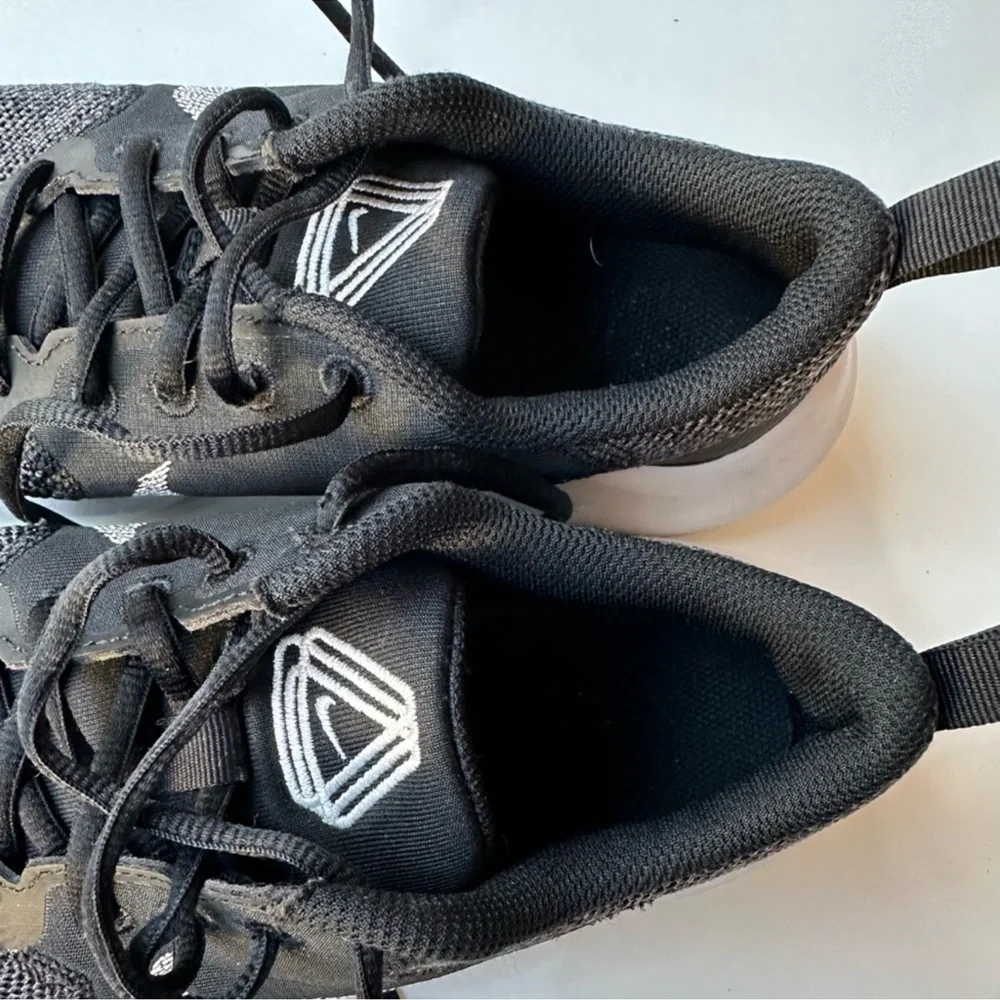 Nike Flex Running Shoes Black White Swoosh and Sole Women’s Size 7.5